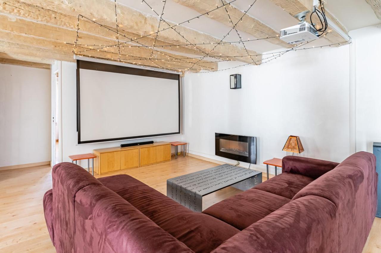 Dina Great Big Appartment - 6 Pers With Overhead Projector Марсель Экстерьер фото